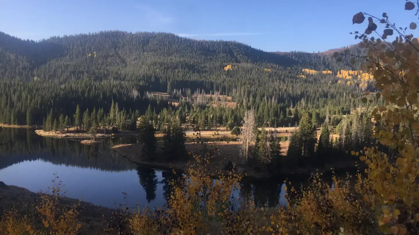 Hahns Peak Lake Campground nd Day Use Area view from drive in