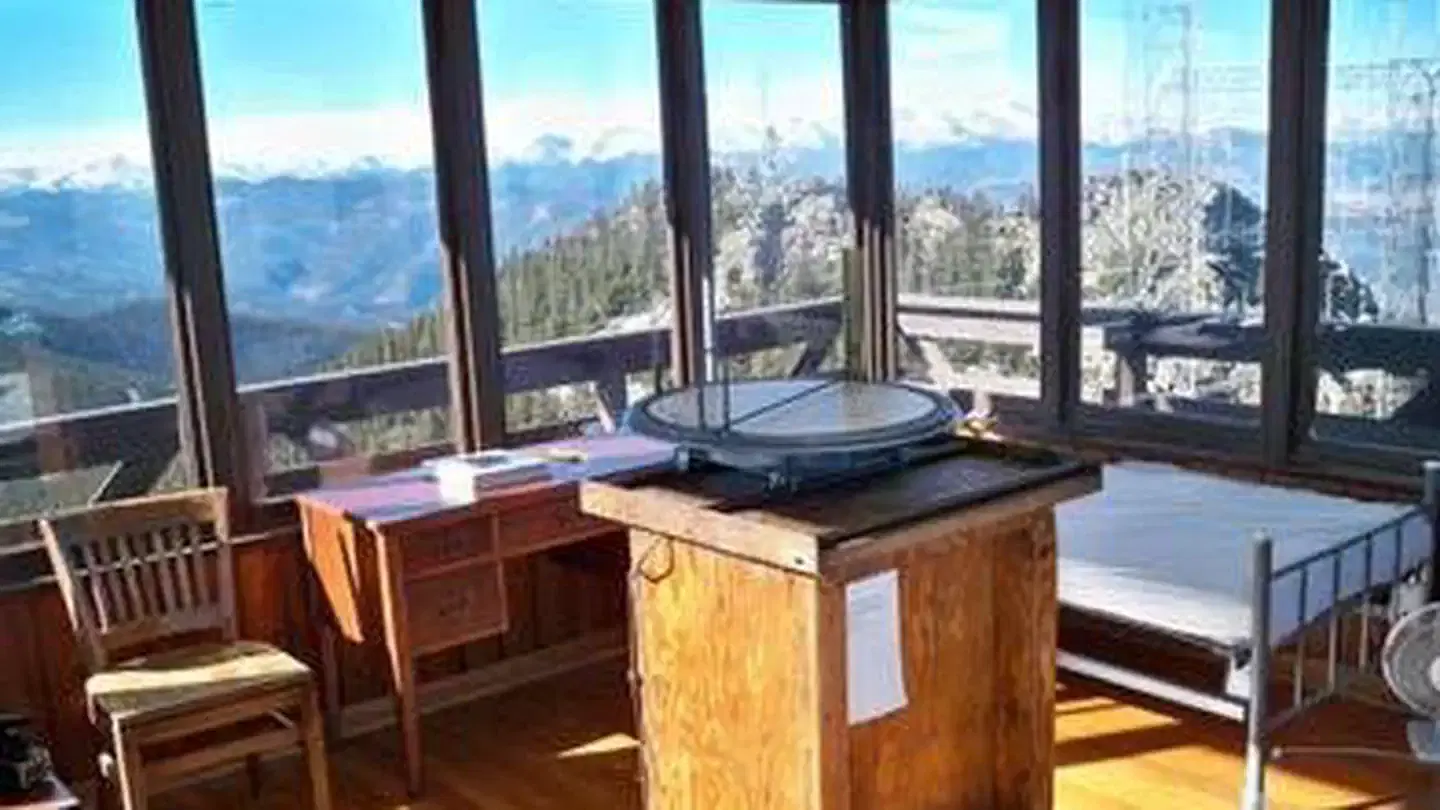 Mestaa’Ėhehe Mountain Fire Lookout view from upper cab